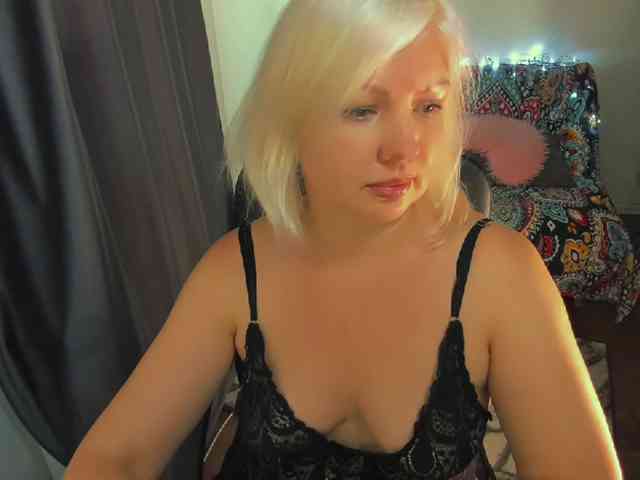 AngelaAngela webcam