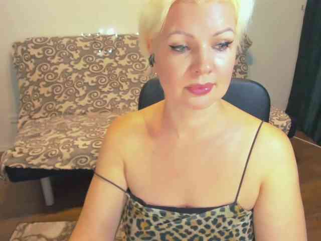AngelaAngela webcam
