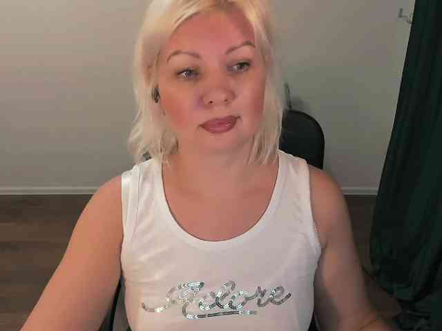 AngelaAngela webcam