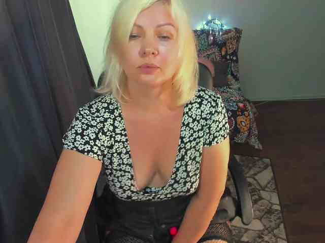 AngelaAngela webcam