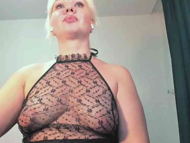 AngelaAngela webcam