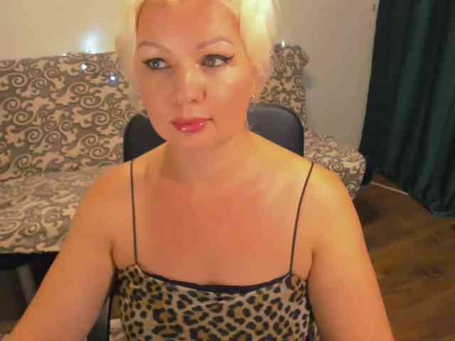AngelaAngela webcam