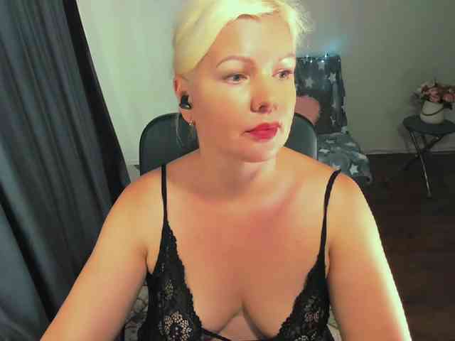 AngelaAngela webcam