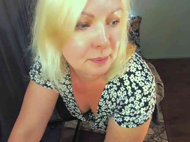 AngelaAngela webcam