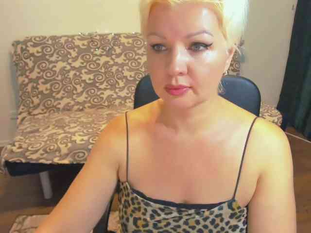 AngelaAngela webcam
