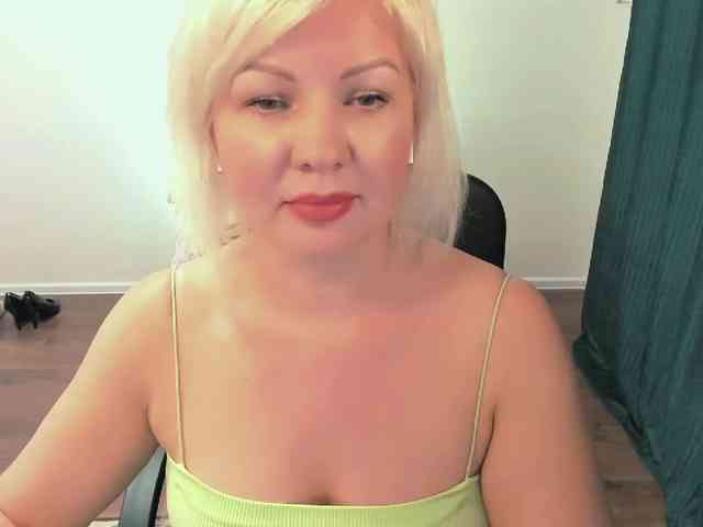 AngelaAngela webcam