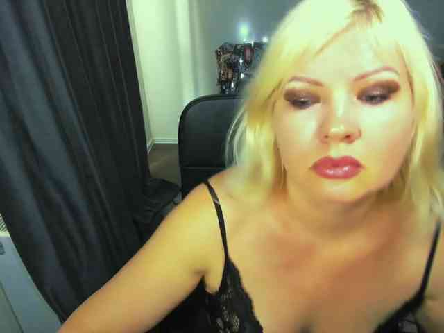 AngelaAngela webcam