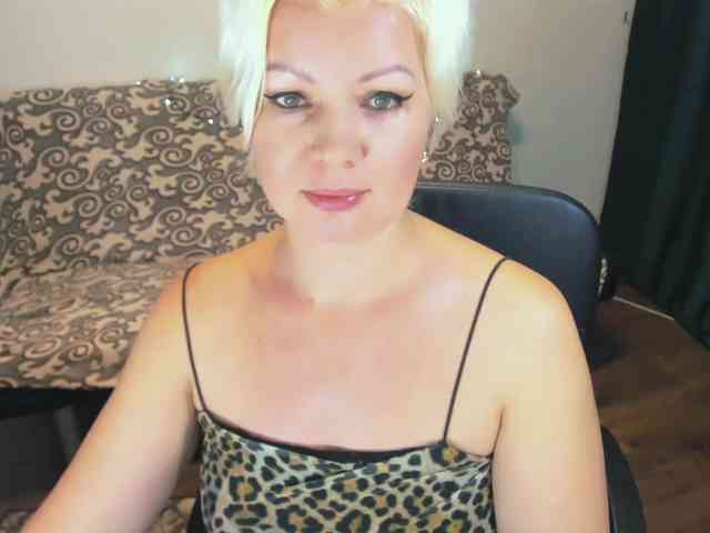 AngelaAngela webcam