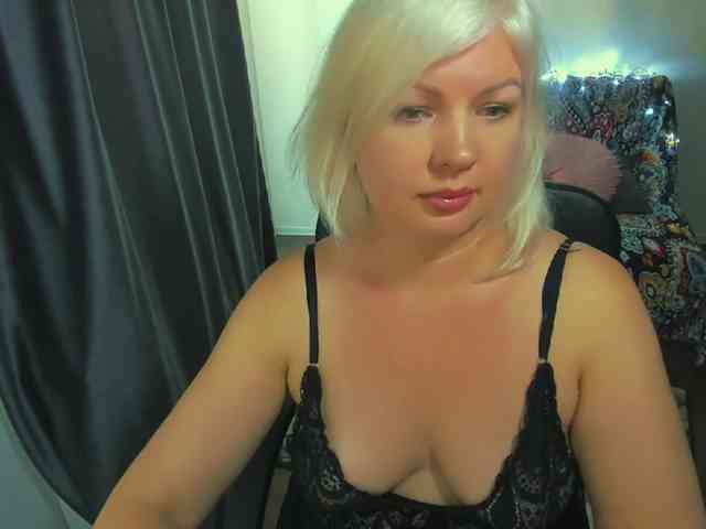 AngelaAngela webcam