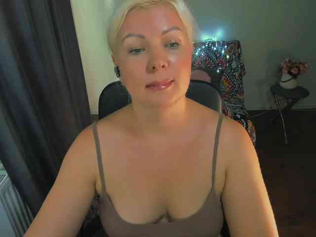 AngelaAngela webcam