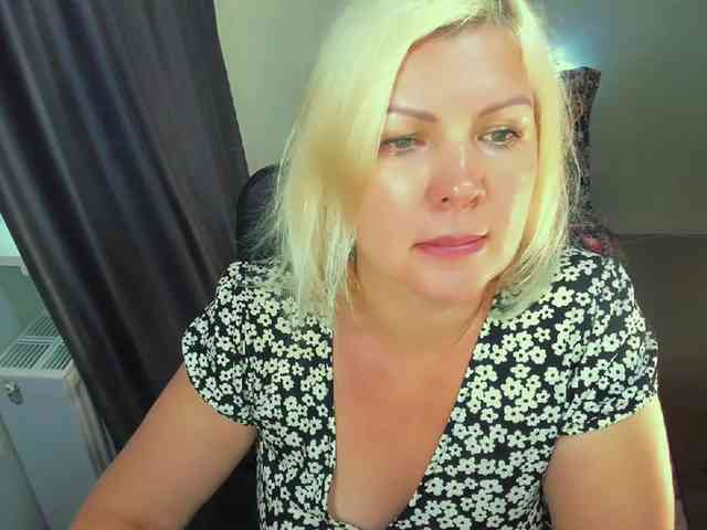 AngelaAngela webcam