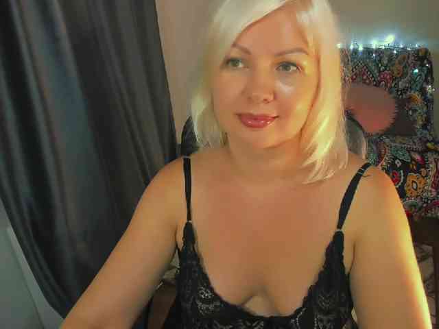 AngelaAngela webcam