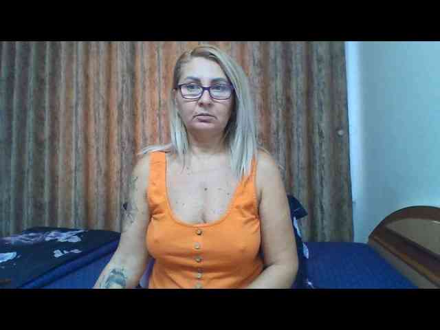 chaudeevely chaudeevely