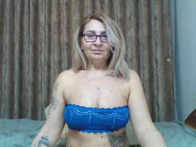 chaudeevely chaudeevely