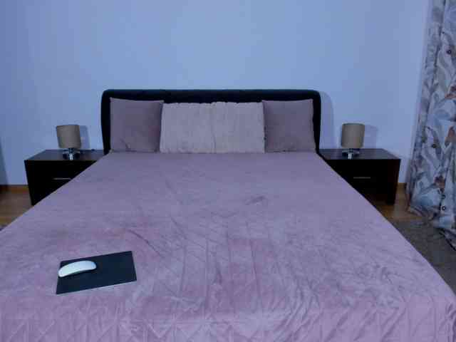 AnaBrown webcam