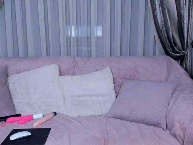 AnaBrown webcam