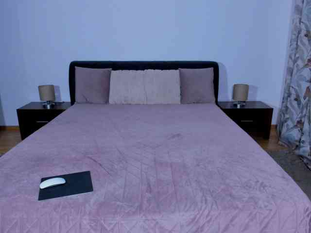 AnaBrown webcam