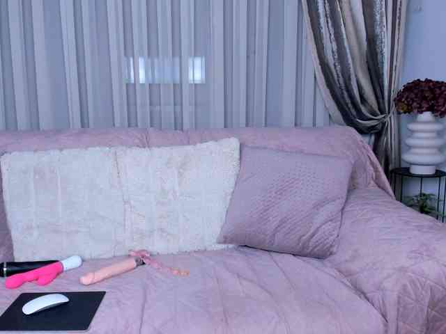 AnaBrown webcam