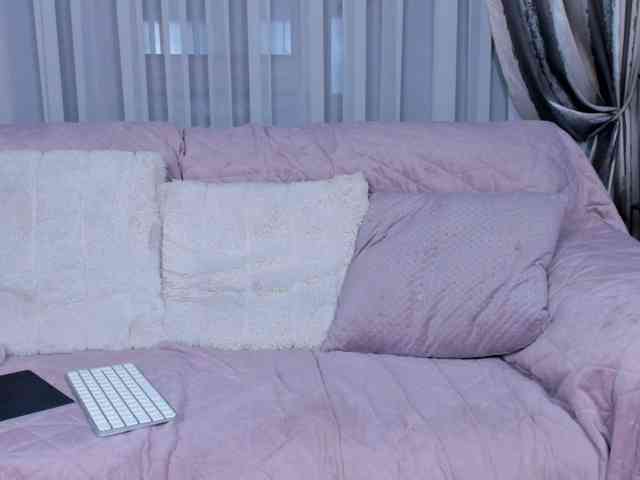 AnaBrown webcam