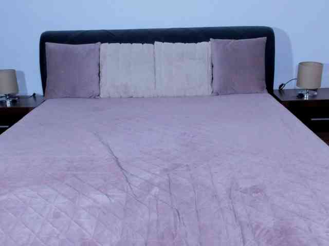 AnaBrown webcam