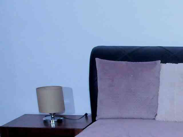 AnaBrown webcam