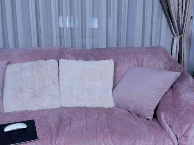 AnaBrown webcam