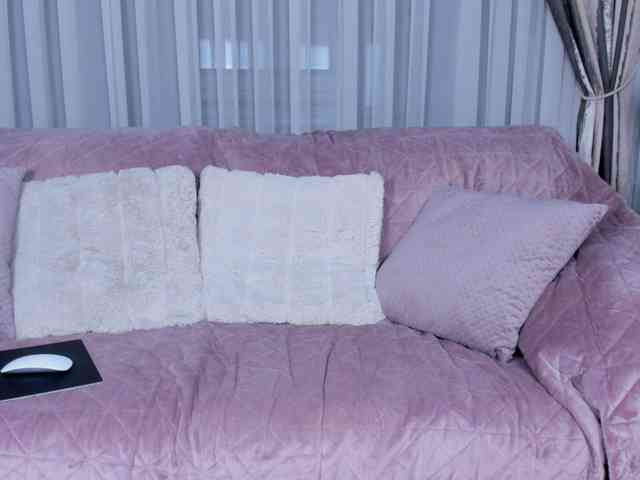 AnaBrown webcam
