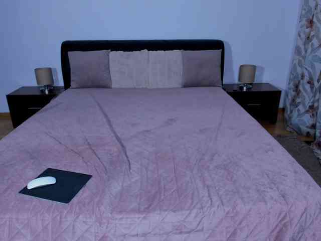 AnaBrown webcam