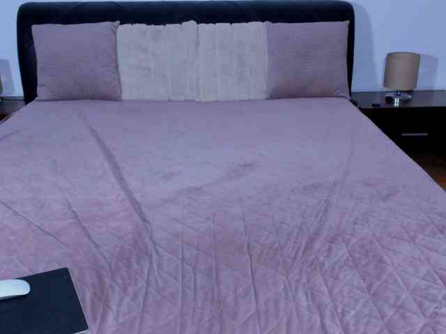 AnaBrown webcam
