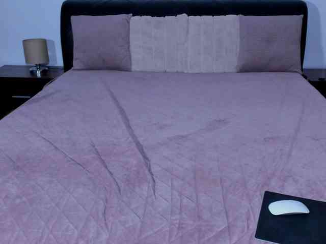 AnaBrown webcam