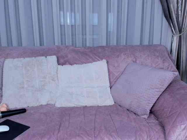AnaBrown webcam