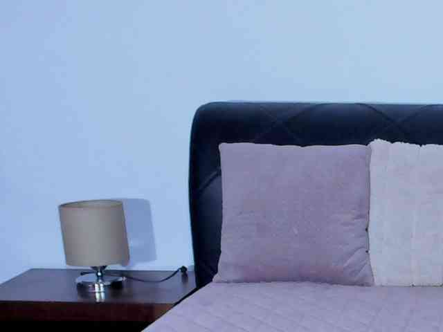 AnaBrown webcam