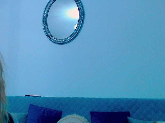 SabinneSEX's BongaCams show and profile