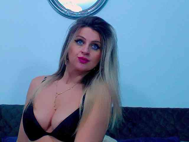 MissLusy webcam