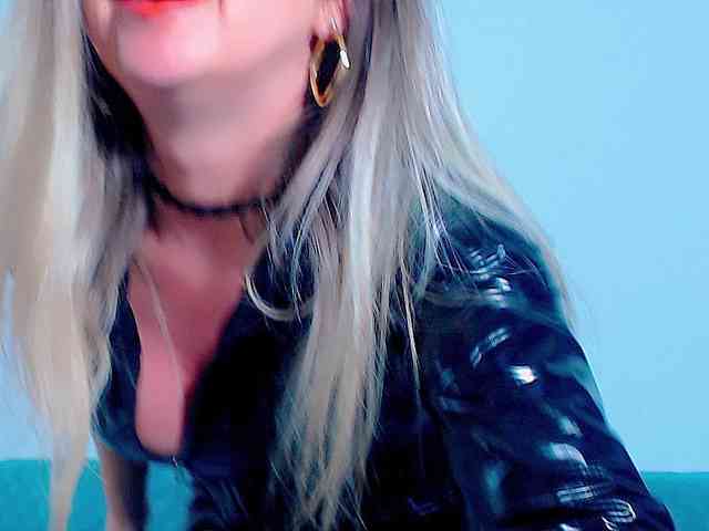 SabinneSEX Live Webcam on BongaCams