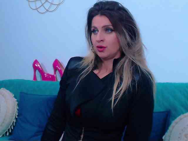 MissLusy webcam