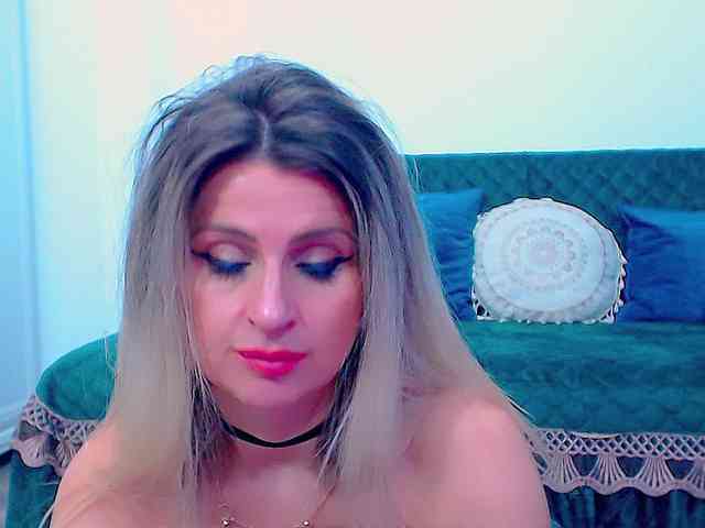 MissLusy webcam