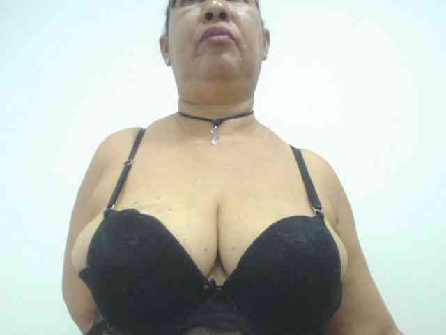 milfpleasure1