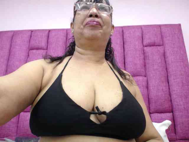 milfpleasure1 milfpleasure1