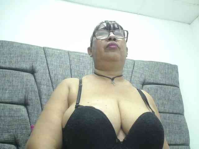 milfpleasure1 milfpleasure1