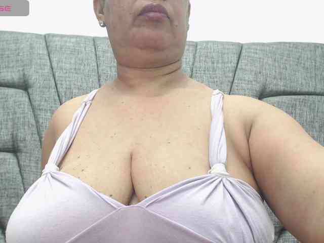 milfpleasure1 Live Webcam on BongaCams