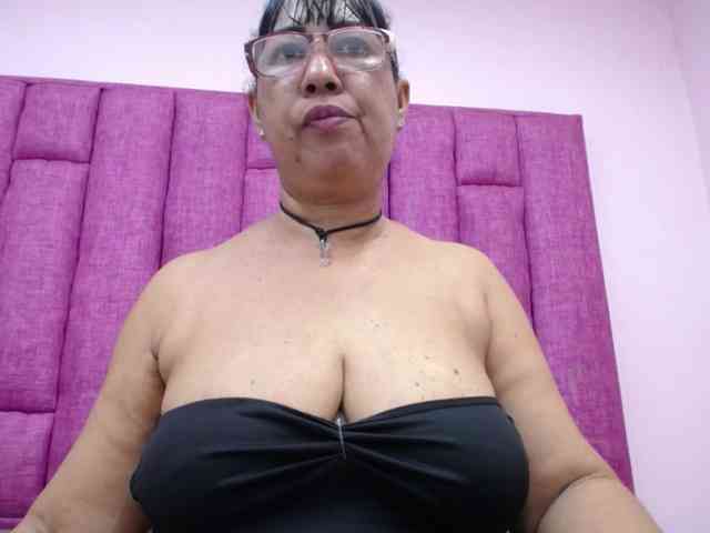 milfpleasure1 milfpleasure1