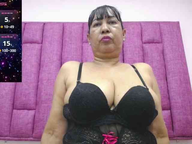 MilfPleasure1 webcam