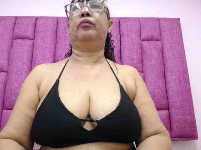 milfpleasure1 milfpleasure1