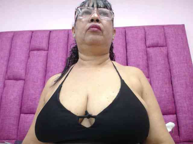 milfpleasure1 milfpleasure1