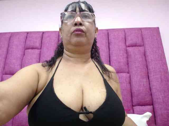 milfpleasure1 milfpleasure1