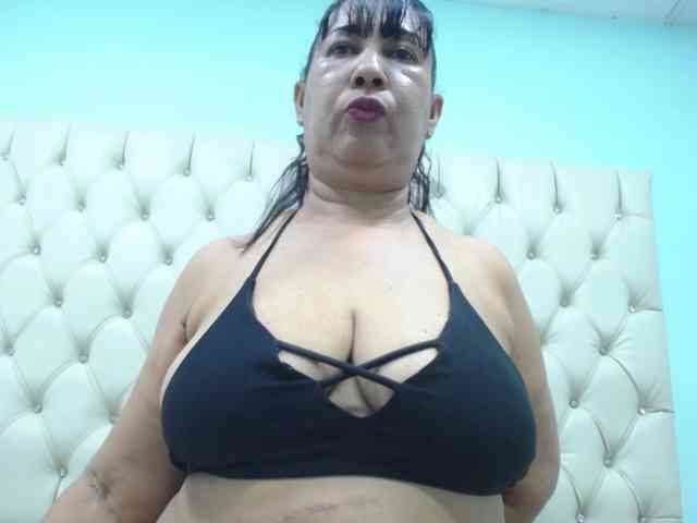sexcam free Milfpleasure1