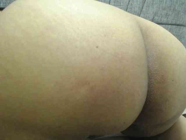 MilfPleasure1 webcam