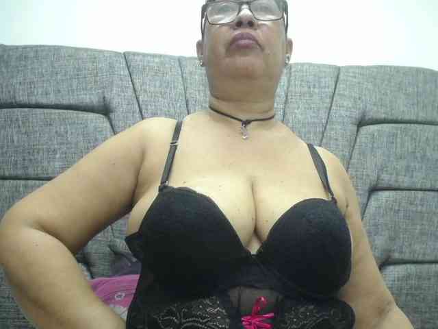 milfpleasure1 milfpleasure1