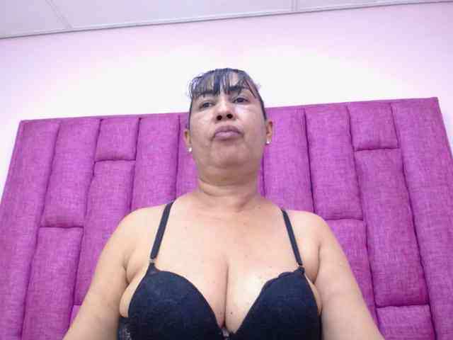 milfpleasure1